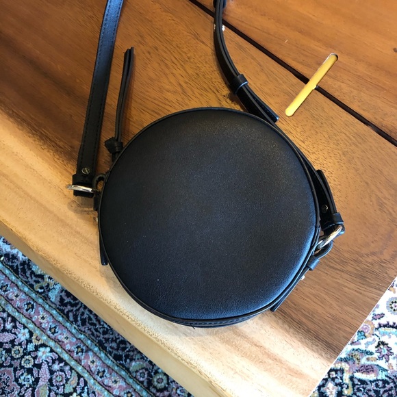 GAP Black Round Crossbody - Picture 2 of 8